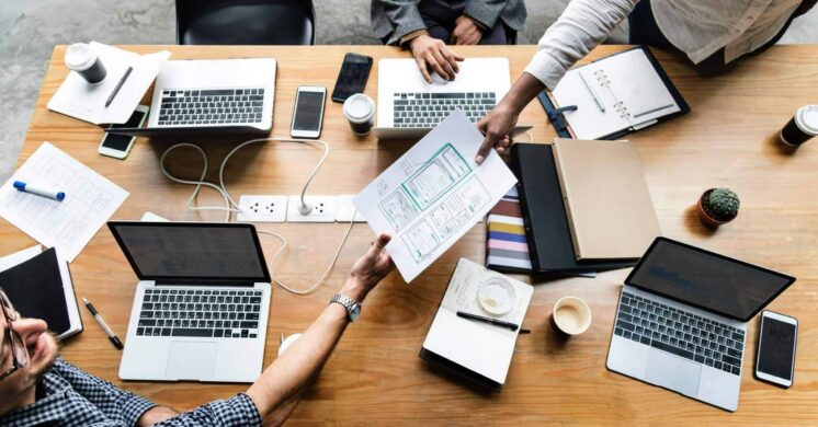 The PMs Guide to Managing Multiple Projects With Ease